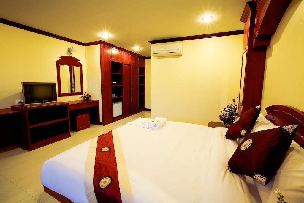 Baan Sudarat Hotel Пхукет Екстер'єр фото