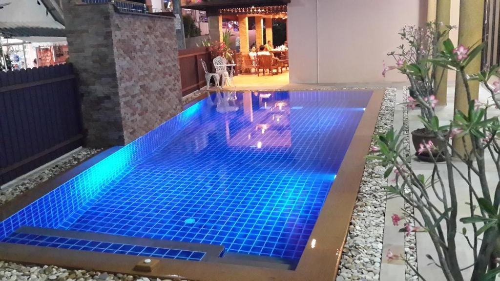 Baan Sudarat Hotel Пхукет Екстер'єр фото